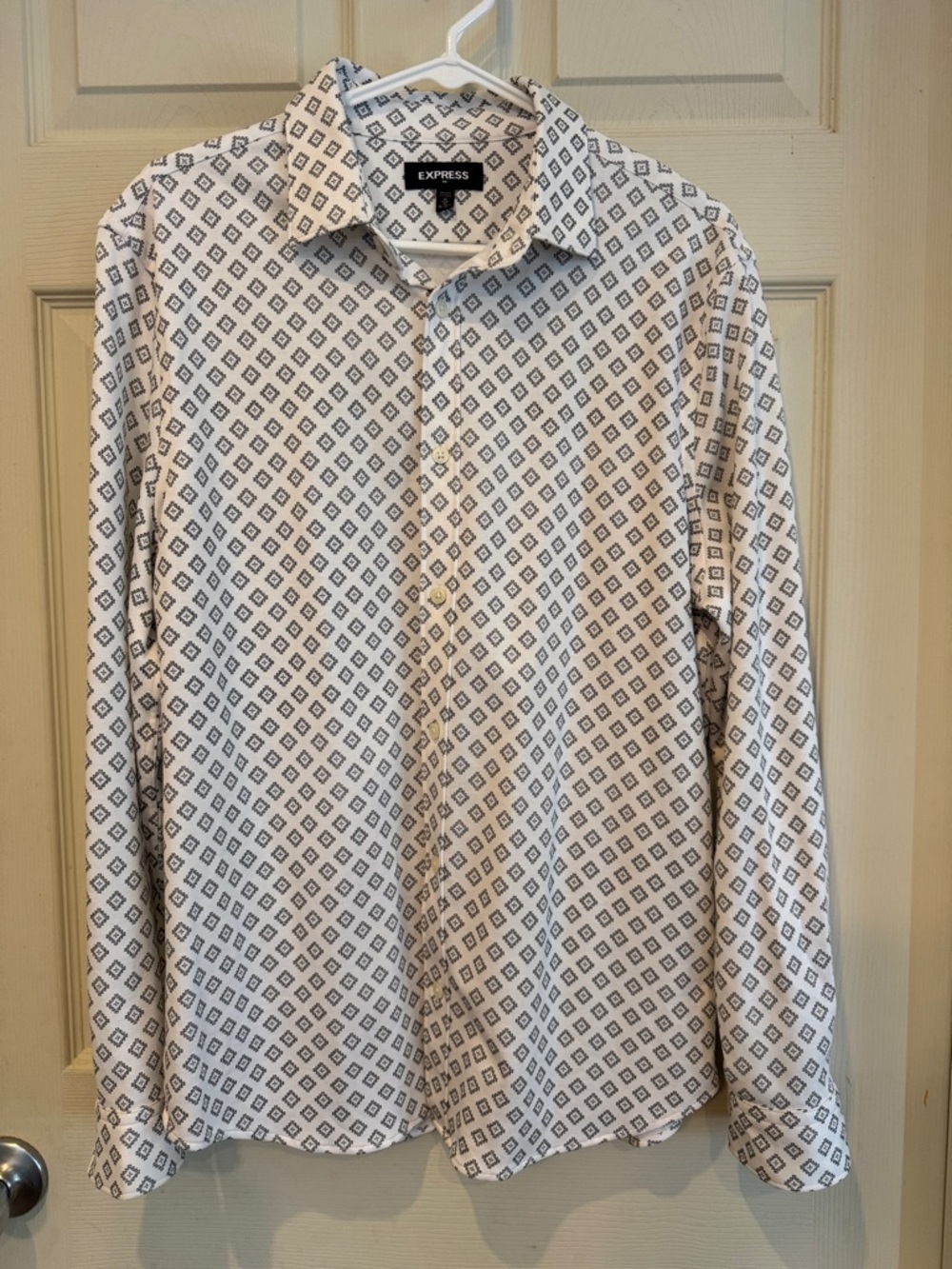 Express White Button-Down Shirt with Black Diamond Print